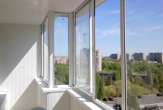 Холодное алюминиевое остекление на сложный балкон в Домодедово